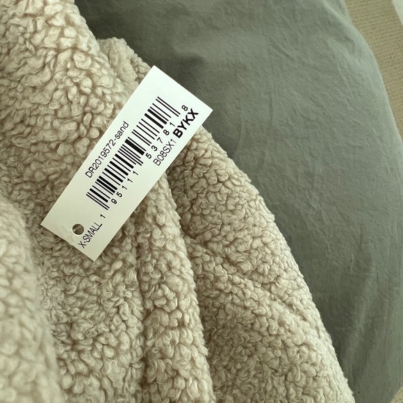 Daily Ritual Cream Teddy Jacket - Picture 4 of 4